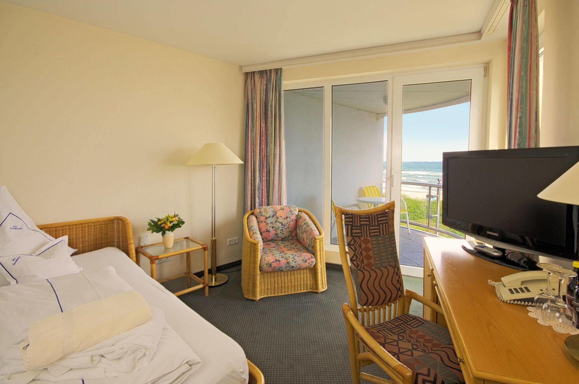 Hotel Seeschloesschen Hohwacht Εξωτερικό φωτογραφία